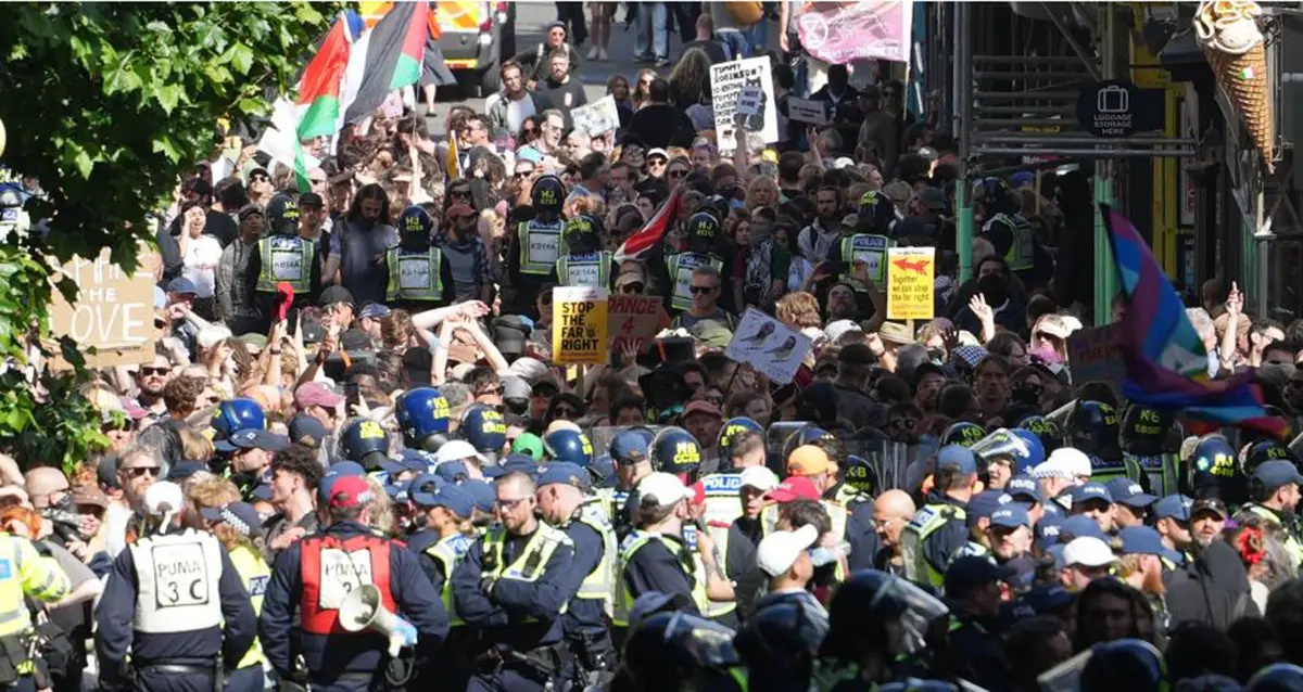 brighton antifascist demo june 26