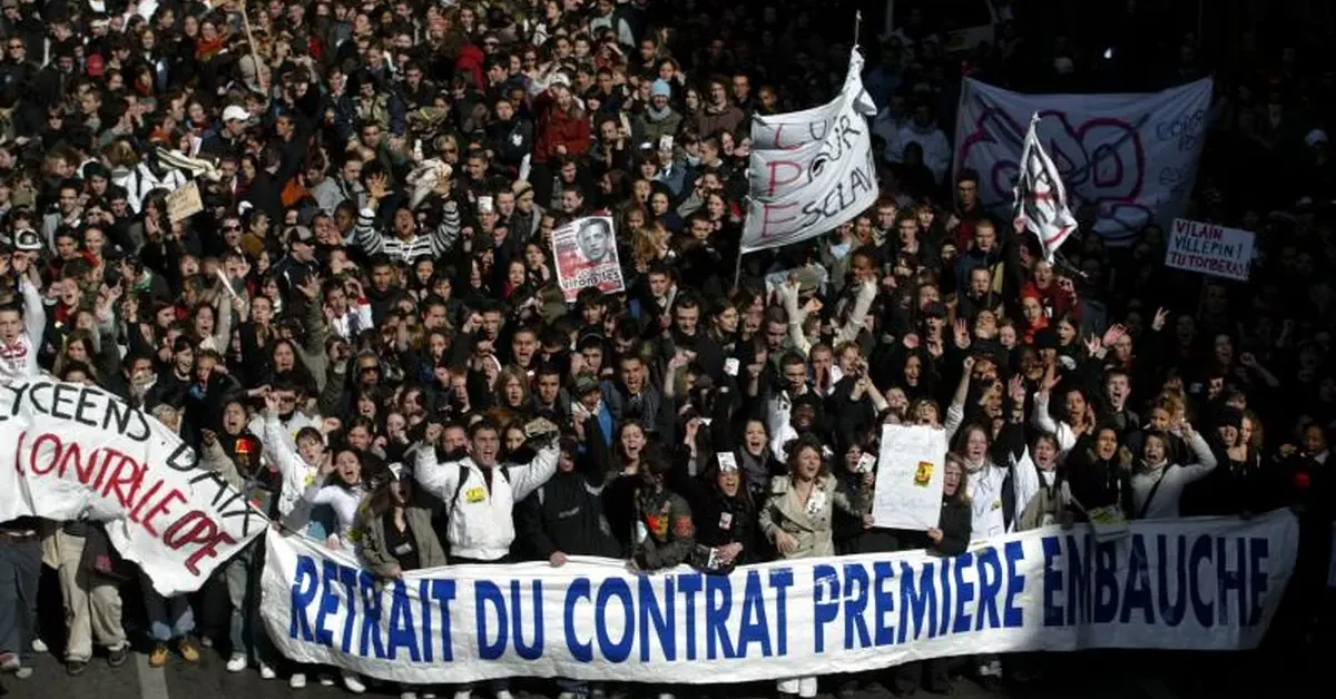 france cpe protest 1200x638 1